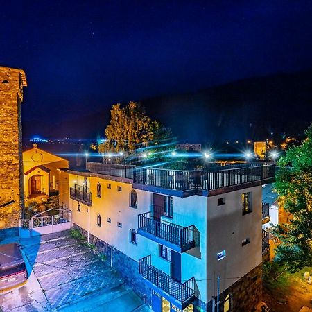 מסטיה Guesthouse David Zhorzholiani מראה חיצוני תמונה