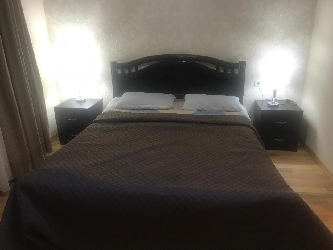 מסטיה Guesthouse David Zhorzholiani מראה חיצוני תמונה